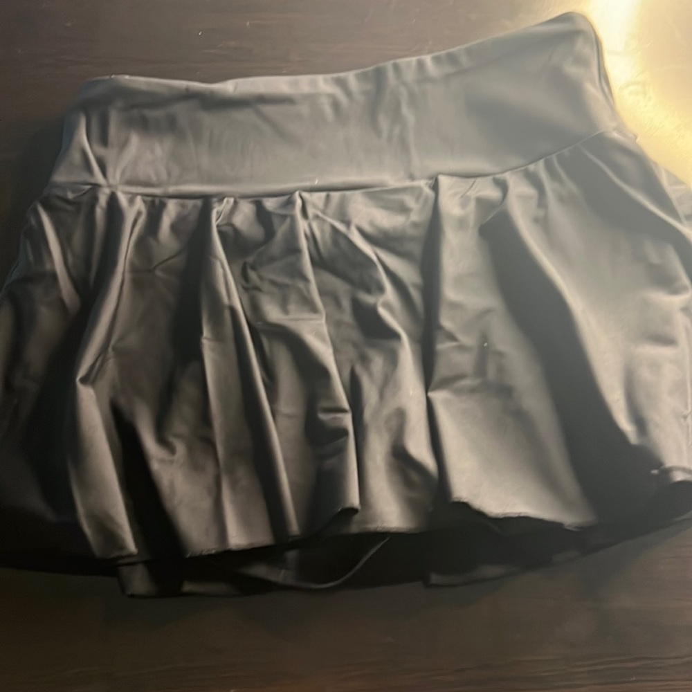 Size XL athletic skort